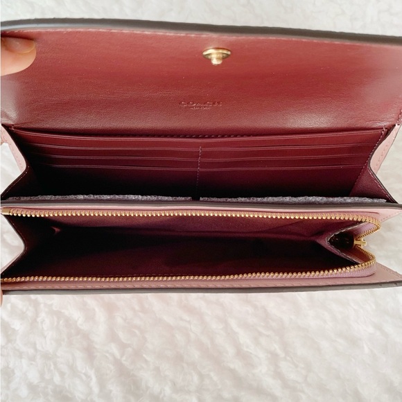 New in Gift Box Coach  Envelope Floral Print Wallet with Charms - Picture 7 of 7